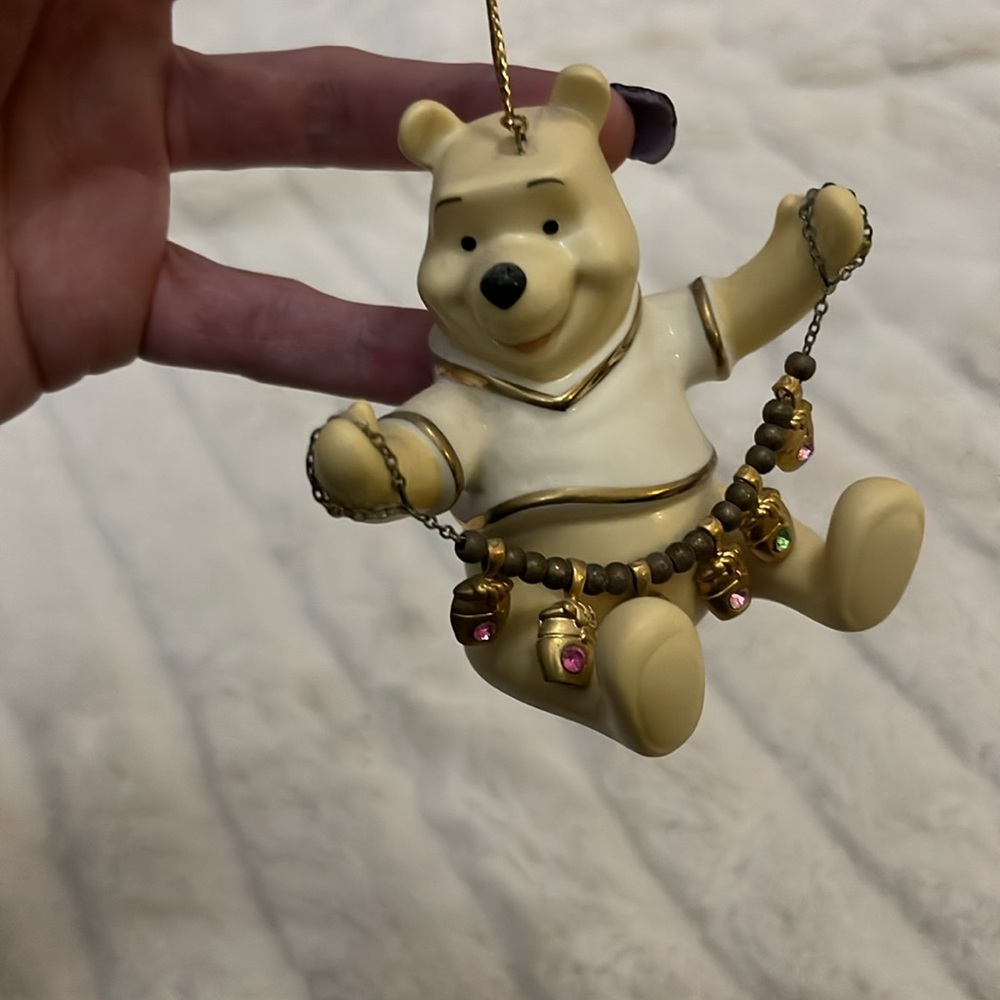 Vintage Winnie The Poo Mother’s Little Sweetie Christmas Ornament by Lenox - Picture 3 of 3